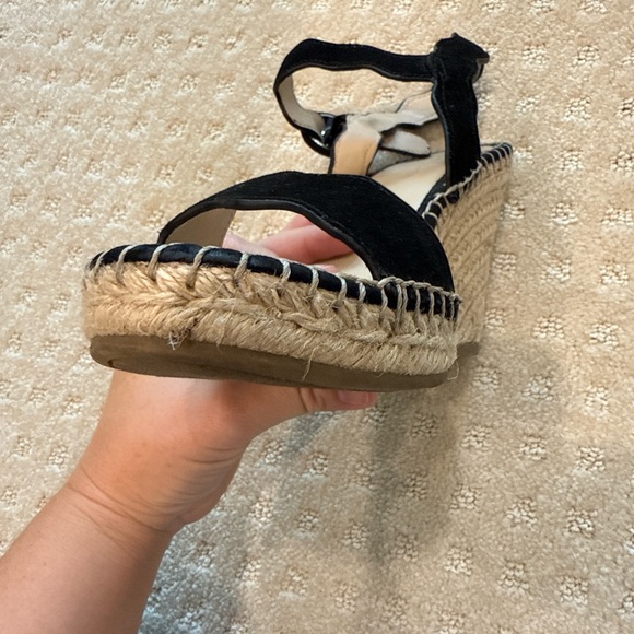 Marc Fisher Black Suede Scallop Espadrille Wedge Sandals Size 10M - Picture 9 of 11